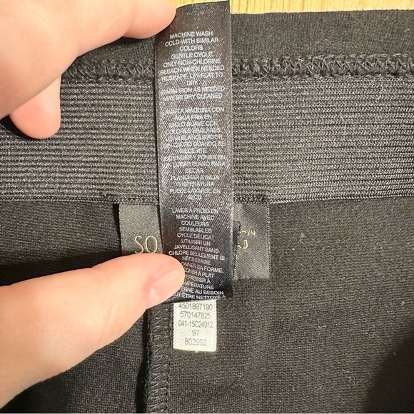 Chico’s So Slimming Black Ankle Stretch Pull On Pant Womens Size 0 / US 4 - Picture 9 of 15